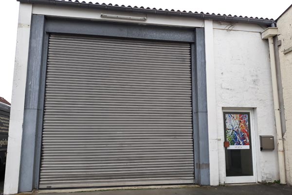 Die erste Halle mit 400 m²